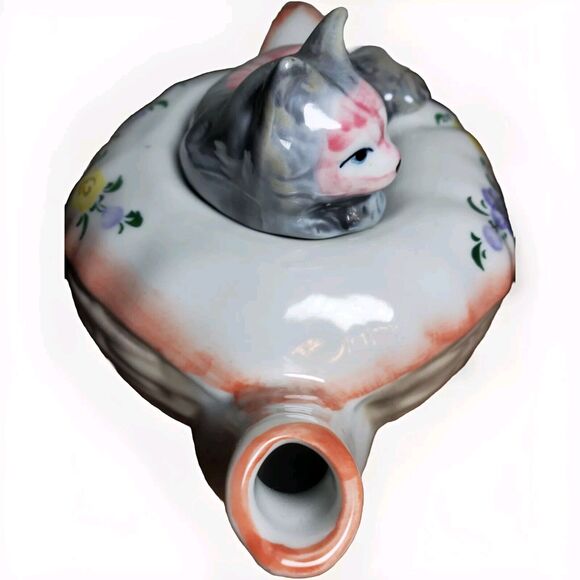 VTG 80's Tea Pot Kitty Cat Kitten Resting on Basket Porcelain - Andrea by Sadek - Picture 8 of 11